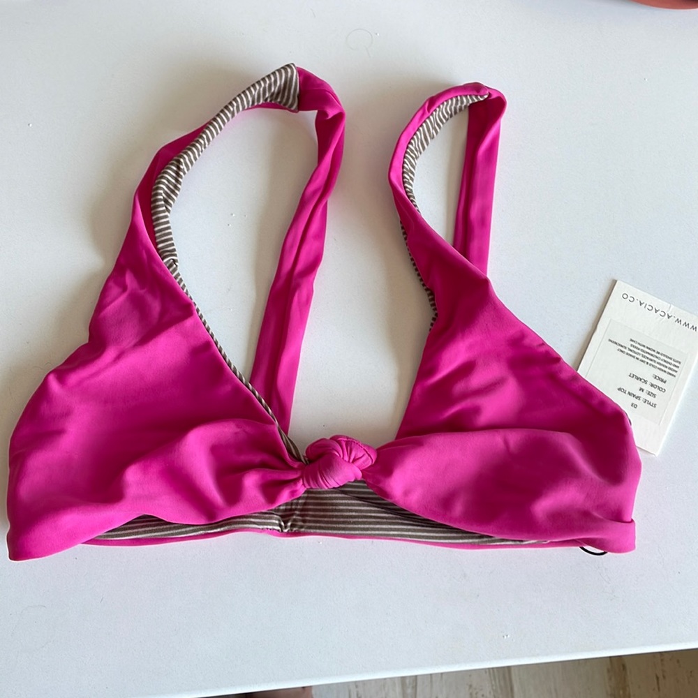 NWT Acacia Spain top scarlet new